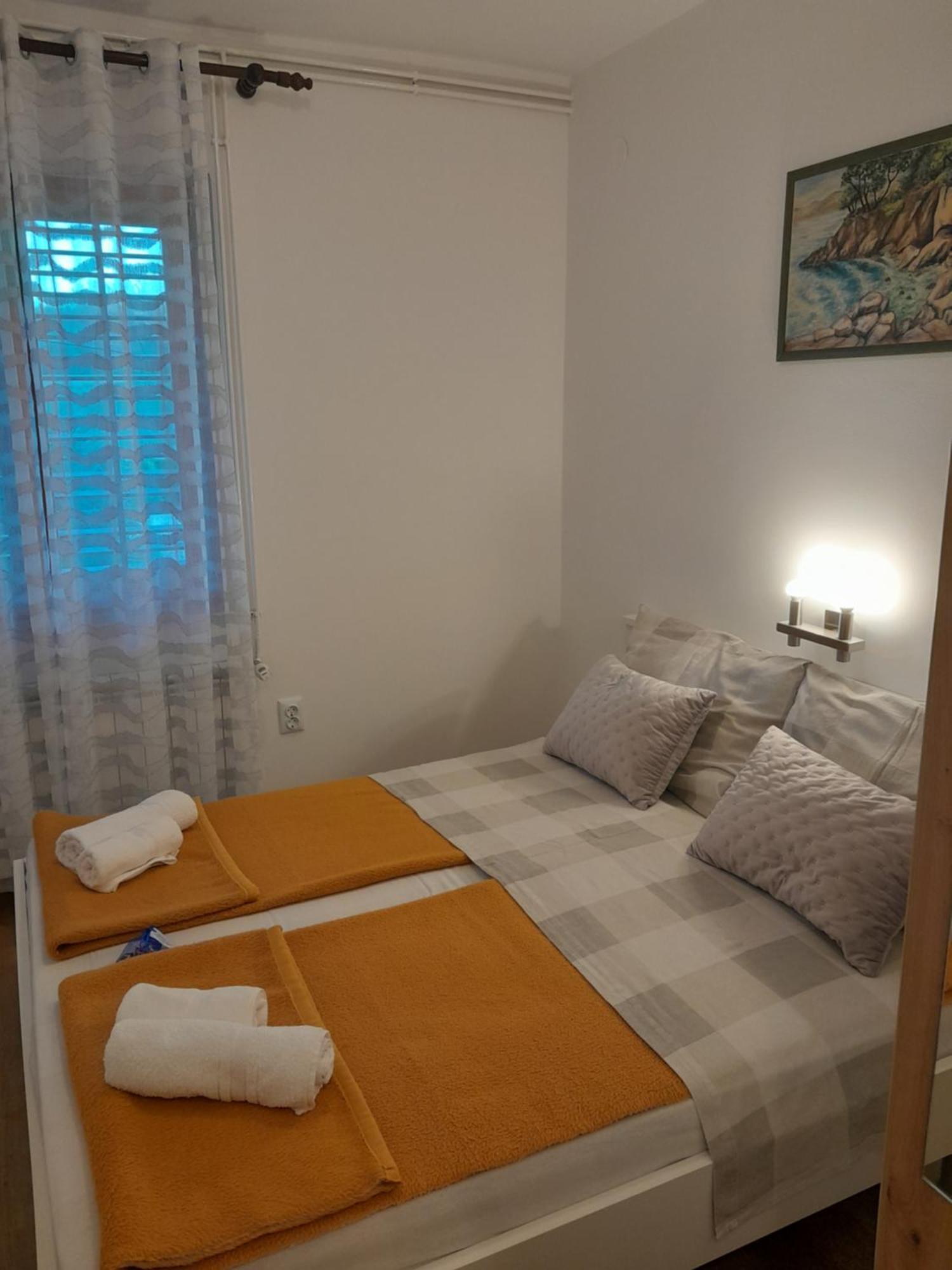 Apartment Dean Klimno Eksteriør bilde