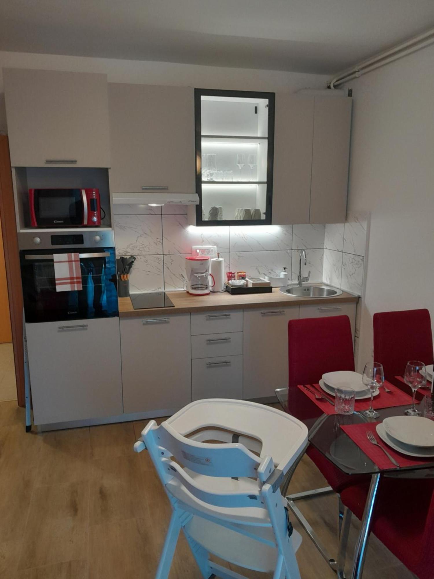 Apartment Dean Klimno Eksteriør bilde